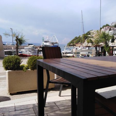 Apartment Zara 2 With Boat Place Міміце Екстер'єр фото